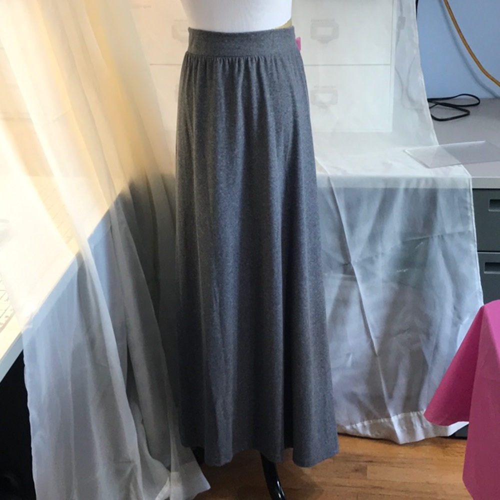 Gray skirt